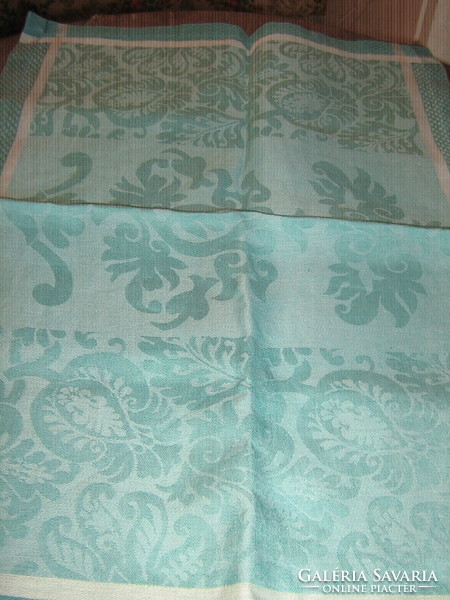 Beautiful high quality French damask napkin table cloth new