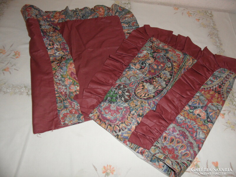 Ruffled decorative pillow cover (2 pcs.)