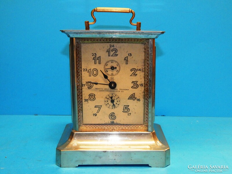 Also video - reliably working, well-maintained clock with winding key