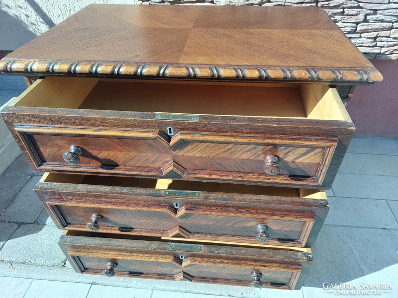 A 3-drawer colonial dresser for sale. Furniture is in good condition.
