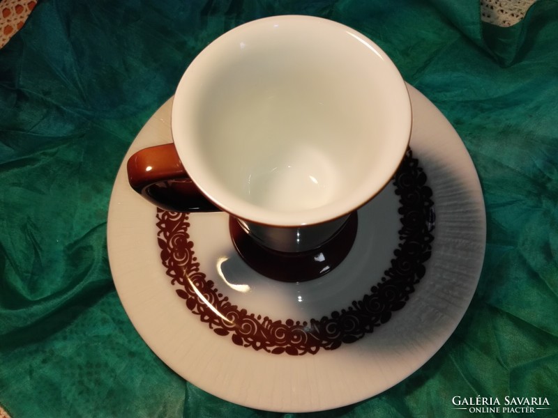 Cappuccino porcelain set.