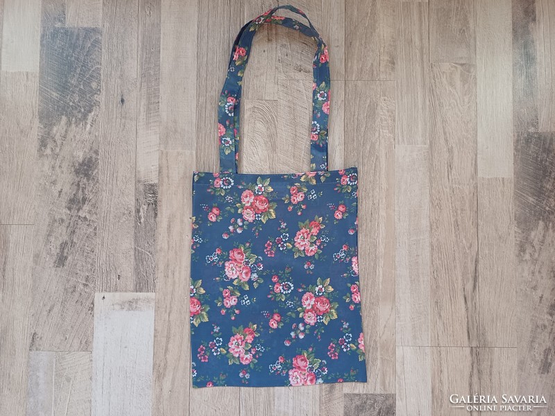 Cath kidston style textile bag with handles