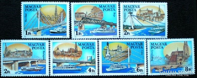 S3688-94 / 1985 Danube -bridges stamp series postal clear