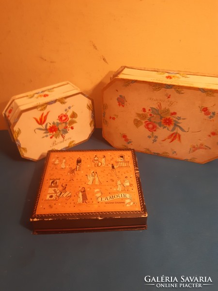 Old bonbon boxes