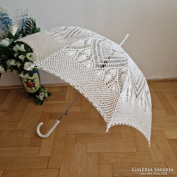Wedding ele07 - crocheted off-white bridal lace parasol