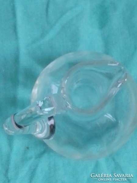 Antik régi kicsi mini csiszolt füles kristály ecetes olajos fújt üveg füles kiöntő kancsó