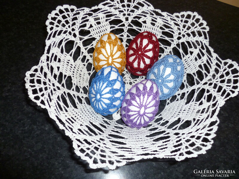 Crocheted egg 9cm