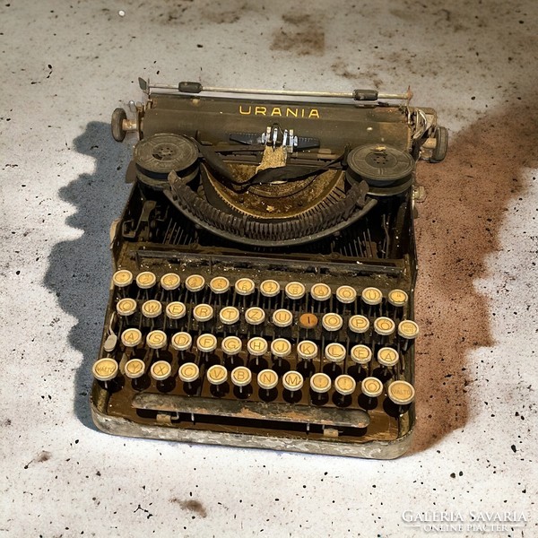 Retro, loft design urània typewriter