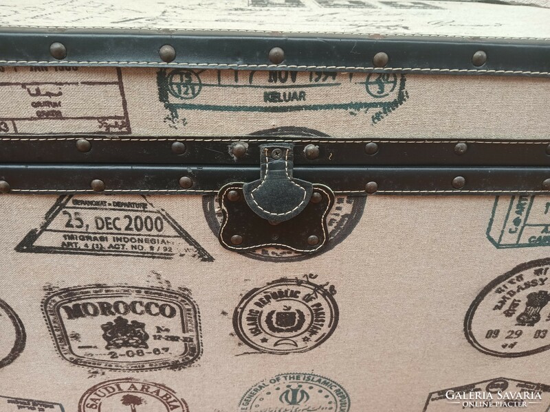 Vintage design suitcase decoration. Negotiable.