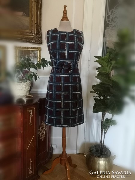 Real form 40 checkered summer dress