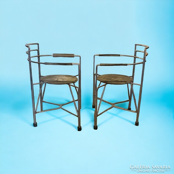 Retro, space age design metal frame chairs 2 in one