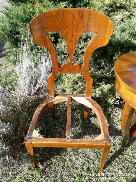 Restored Biedermeier chair, table.