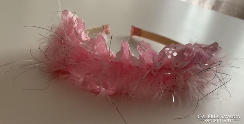 Gyönyörű pihe marabu tollas csipkés finom rózsaszín kislány hajpánt