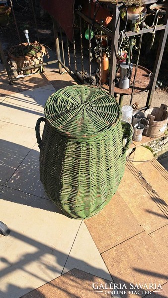 Large clothes basket wicker basket. Size: 73 cm high