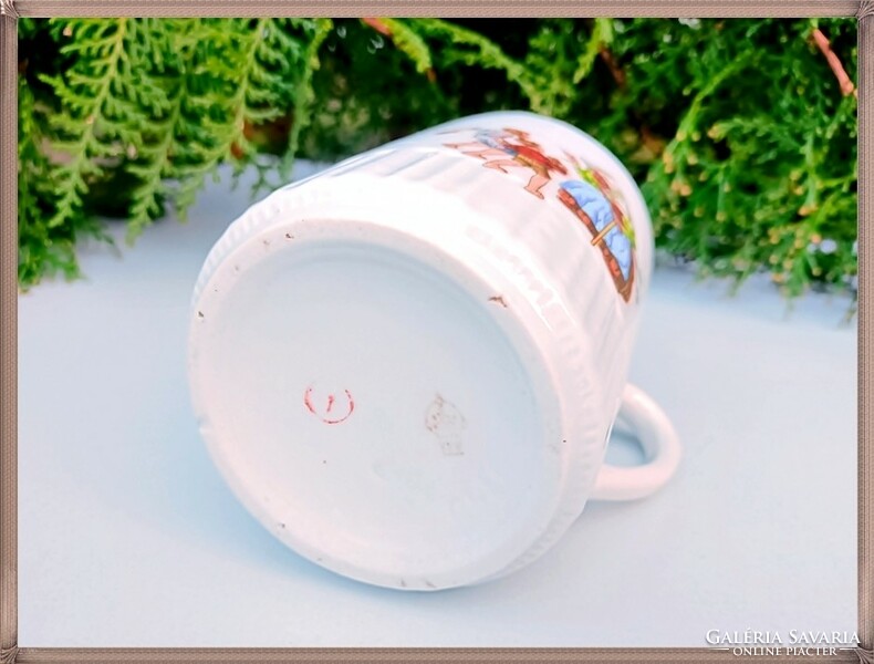 Zsolnay porcelain, Jancsi and Juliska fairy tale pattern skirted mug