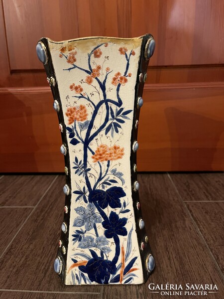 Rare fischer vase, klein armin style? (Zsolnay)