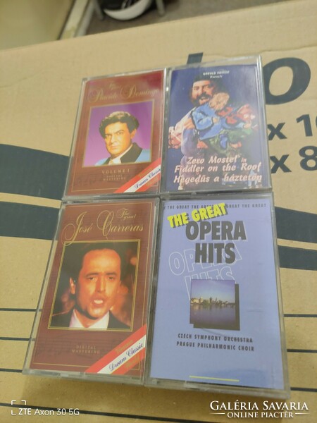 26 cassettes for sale, serious, opera, 30s theme