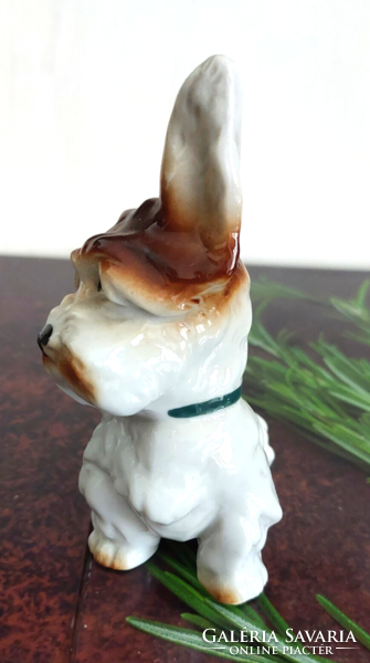 Antique unmarked (wagner & apel) porcelain dog with ears and watch, 14 cm high