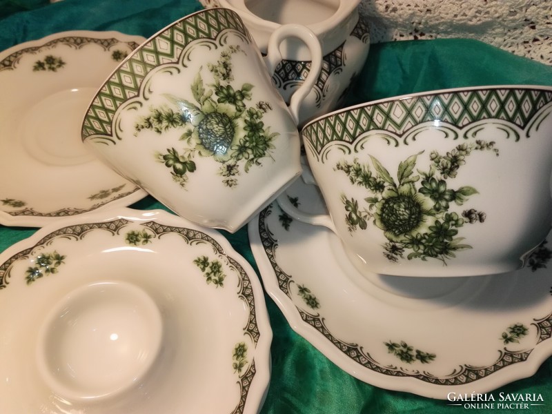 Beautiful porcelain breakfast table for one person....7 pcs. Bavaria.
