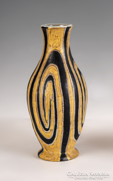 Gorka livia - vase with black and yellow decor