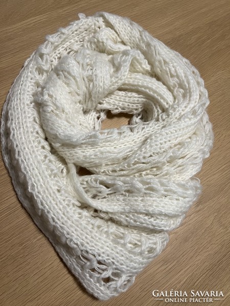 Soft warm knitted round scarf in white color