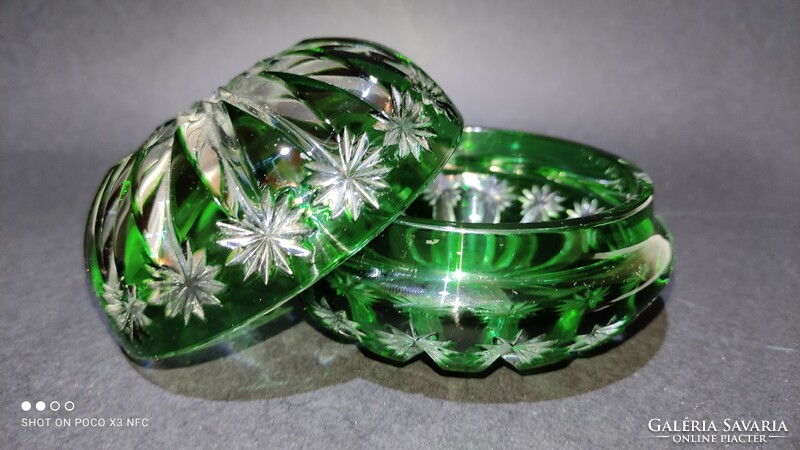 Emerald green polished crystal glass bonbonier candy dispenser with lid