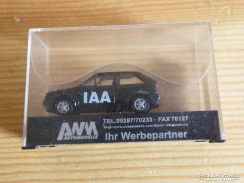 Fiat? Awm (h0) car model for field table 1:87