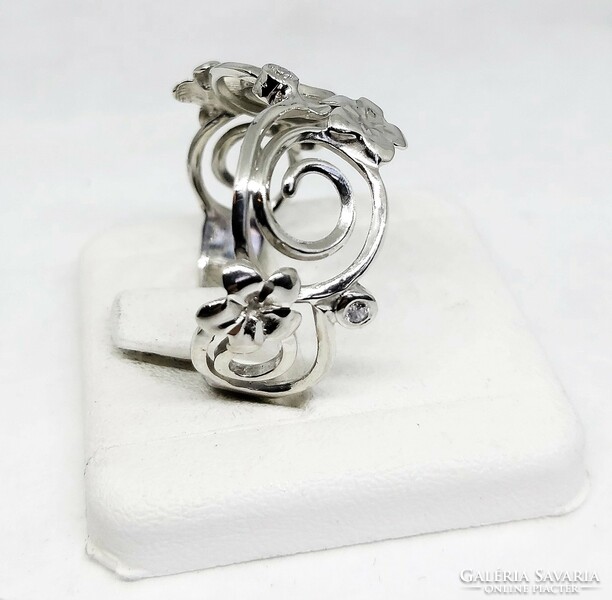 Szecessziós stílusú virágos, köves ezüst női gyűrű, kért méretre készítve
