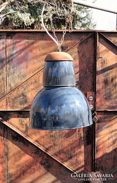 Eka industrial hall lamp