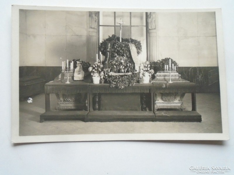 D201177 - old postcard - Vienna - tomb of Joseph Francis and Queen Elizabeth (Sissy) photo sheet