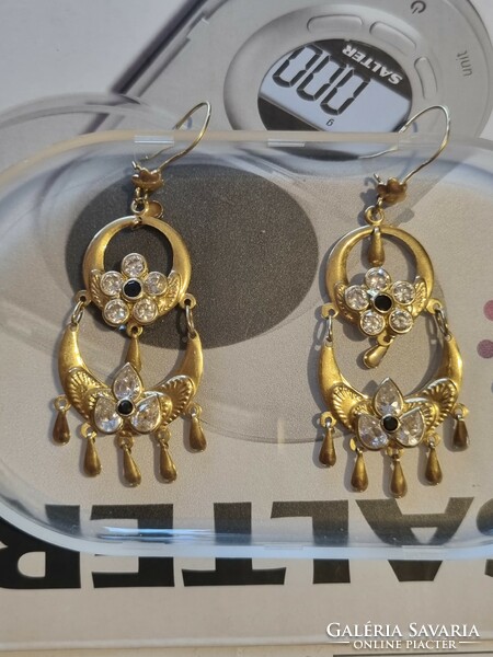 14K gold earrings 11.35 grams