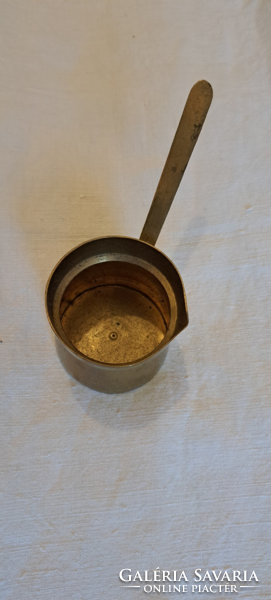 Oriental copper coffee pourer