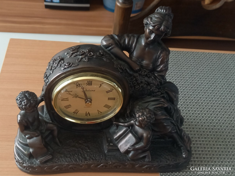 Classic mantel clock in bronze color