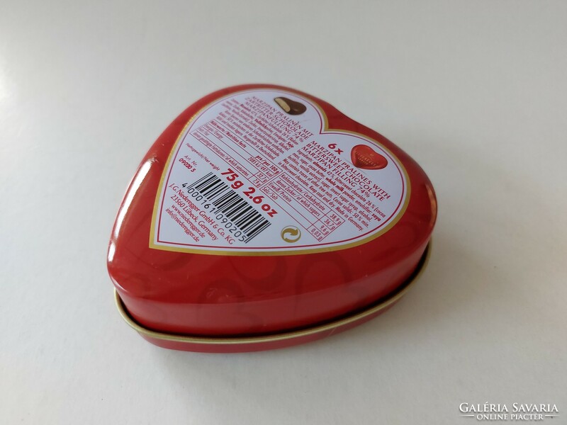 Fémdoboz szív alakú csokis doboz