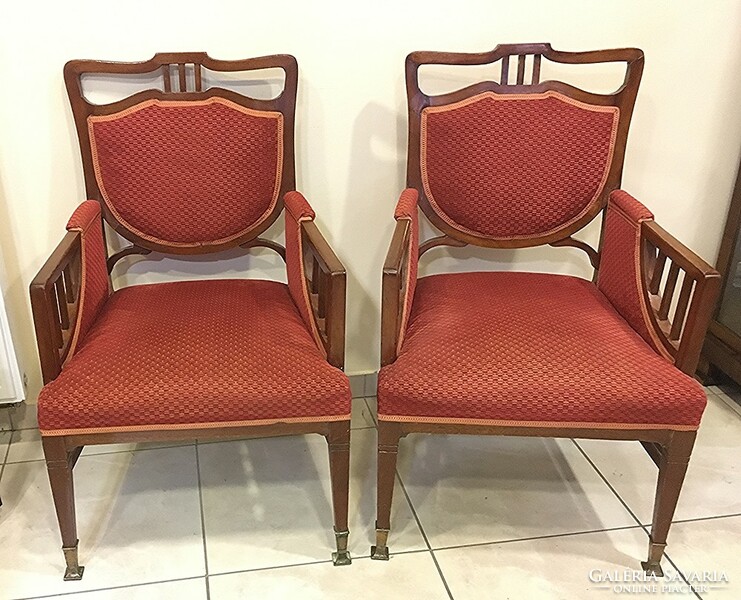 A pair of Art Nouveau armchairs, early 1900s