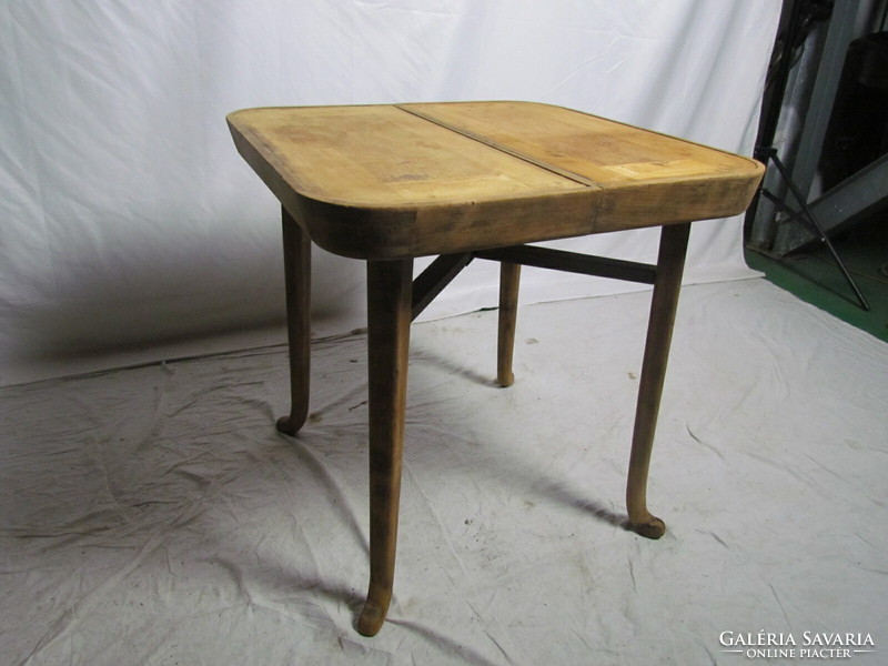 Antik eklektikus asztal kihúzható (csiszolt)