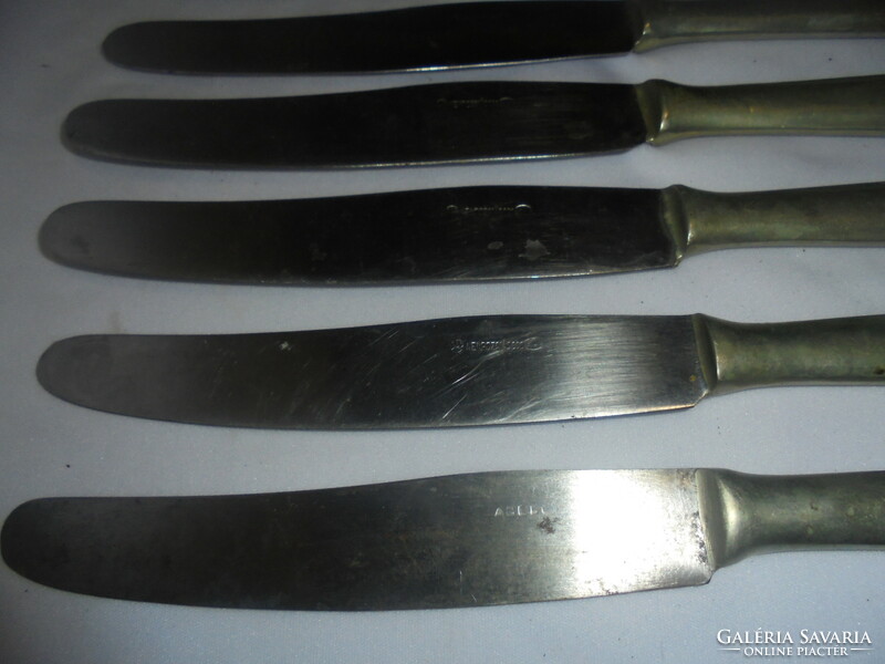 Six pieces of old knives, cutlery - five 