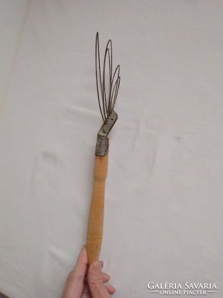 Antique old metal whisk with wooden handle, nostalgia kitchen decoration, special shape, rare!