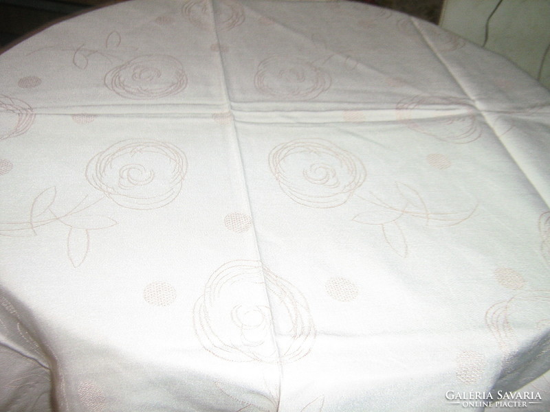 Elegant damask tablecloth with a beautiful vintage pink flower pattern