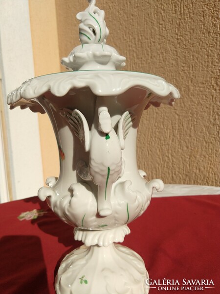 Herend griffin large vase with openwork lid, height 35 cm, now without a minimum price,