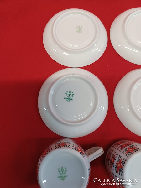 Hollóházi porcelán kávés csészék alátét tányérral