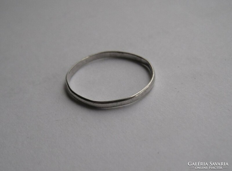 Ezüst minimál karikagyűrű, extra vékony ezüst gyűrű
