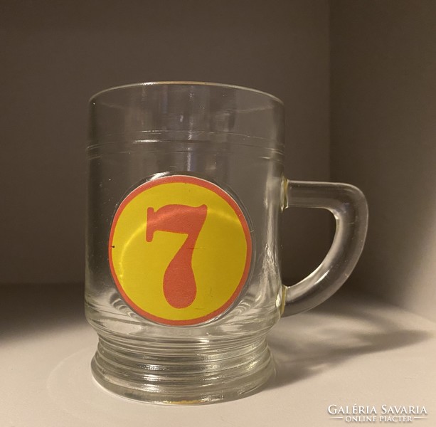 Numbered set of children's glass Ovis mugs with the numbers in the picture. The price applies to 1 piece.
