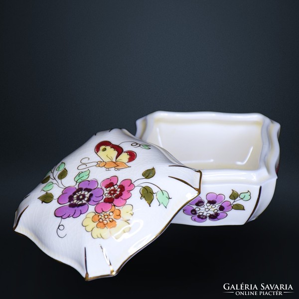 Zsolnay bonbonier decorated with flower and butterfly motifs