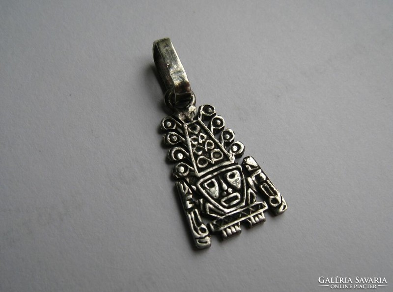 Perui, inka figura, ezüst medál, amulett