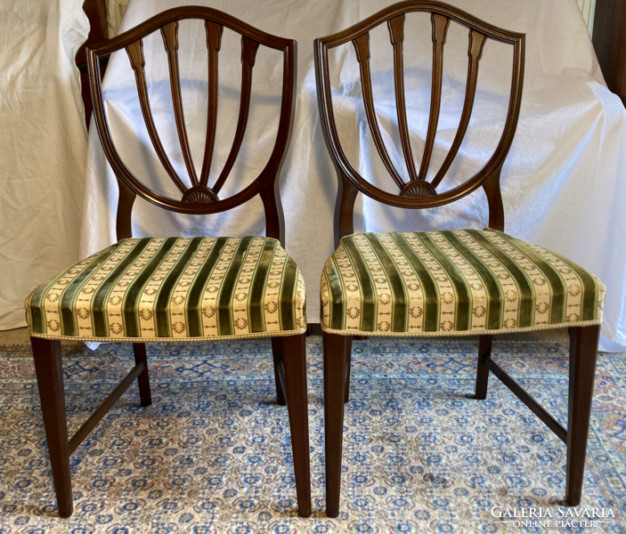 2 mahogany chairs
