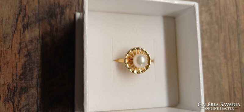 14K gold pearl ring 2.5 grams for sale