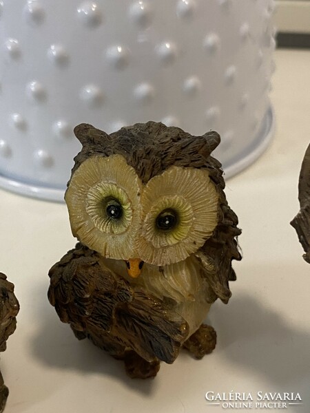 From the owl collection, 3 old owl figurine decorations, polyresin resin 6 cm
