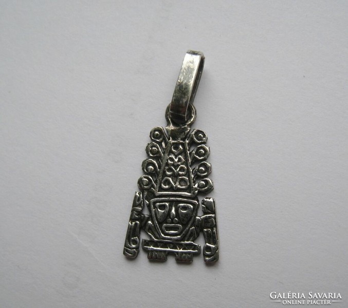 Perui, inka figura, ezüst medál, amulett