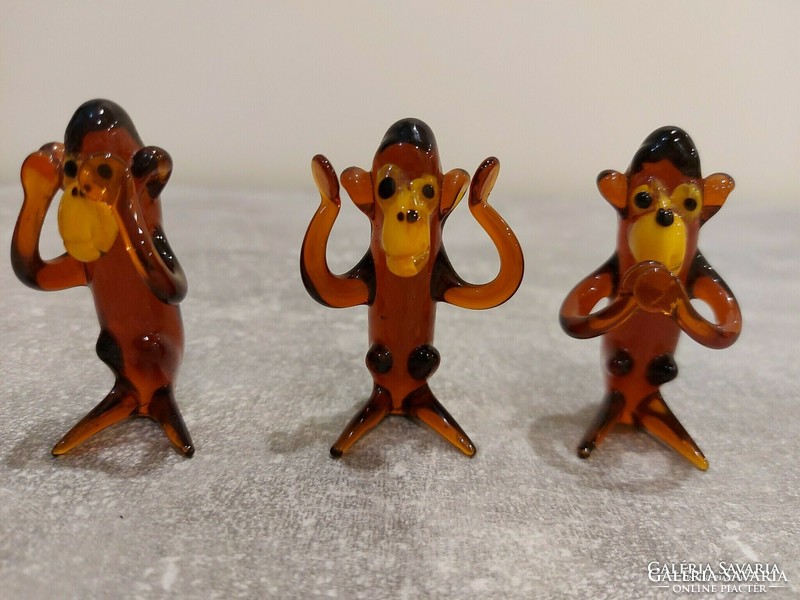 3 Murano glass monkeys